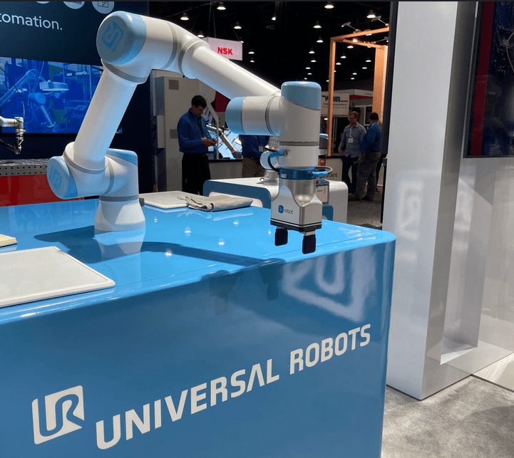 Concept Universal Robots
